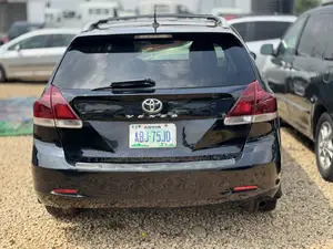 Toyota Venza AWD 2010 Black