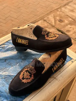 Embroidered Velvet Loafer