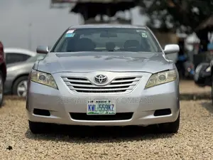 Toyota Camry LE 4dr Sedan (2.4L 4cyl 5A) 2008 Silver