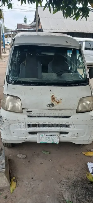 Daihatsu Hijet 2012 White