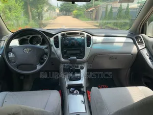 Toyota Highlander V6 2005 Silver