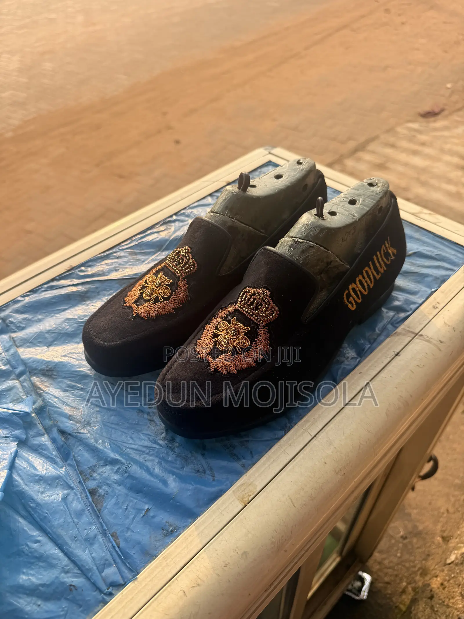 Embroidered Velvet Loafer