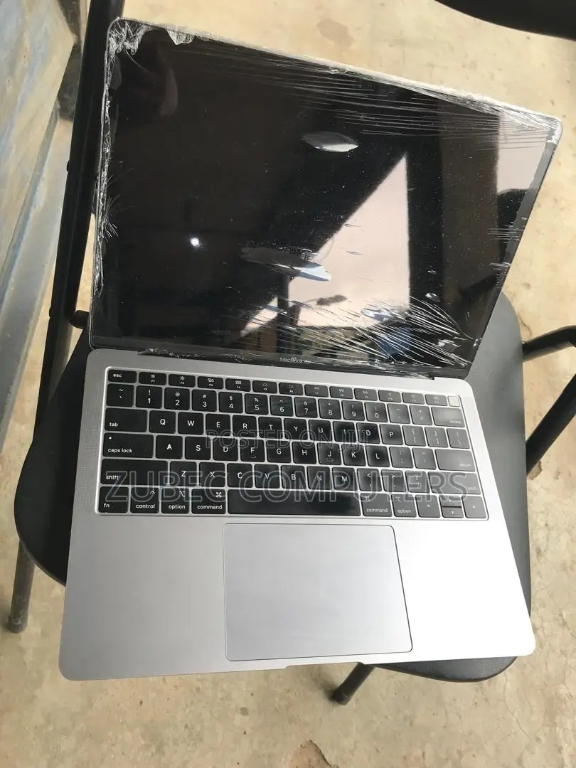 Laptop Apple MacBook Air 2019 16GB Intel Core i5 SSD 256GB