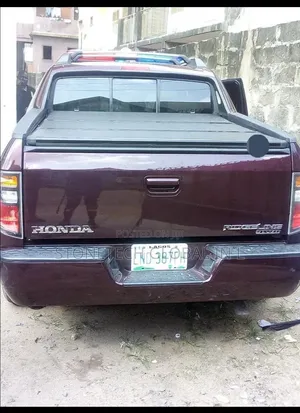 Honda Ridgeline Booth Cover