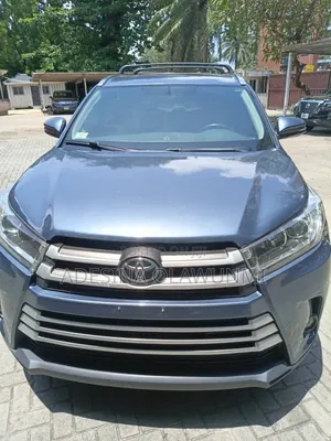 Toyota Highlander 2015 Blue