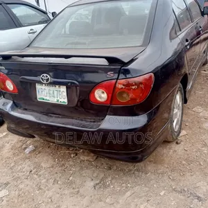 Toyota Corolla 2005 Black