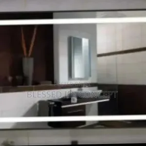 High Quality Executive Mirror 70 by 90 Black Frem LED With 3 Lights