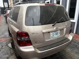 Toyota Highlander Limited V6 2006 Gold