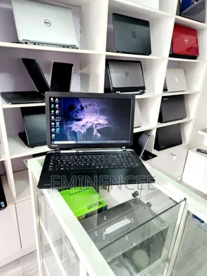 Laptop Toshiba Satellite C50 8GB Intel Celeron HDD 500GB