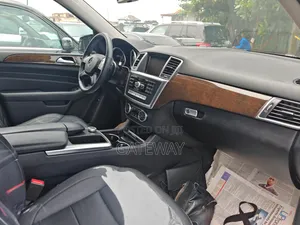 Mercedes-Benz M Class 2015 Black