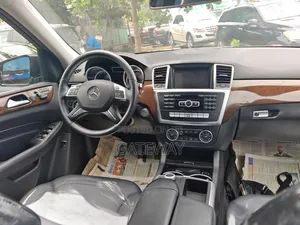 Mercedes-Benz M Class 2015 Black