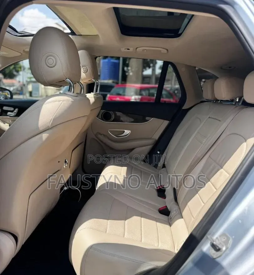 Mercedes-Benz GLC-Class 2016 Blue