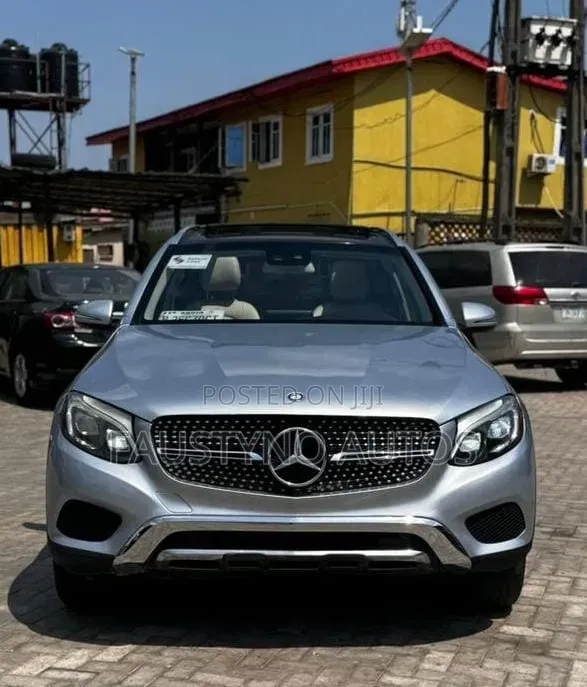Mercedes-Benz GLC-Class 2016 Blue
