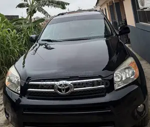 Toyota RAV4 V6 2006 Black