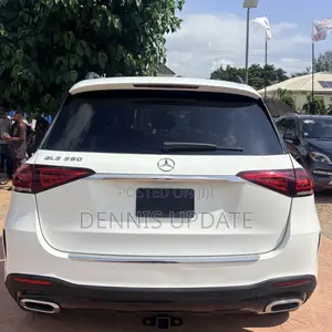 Mercedes-Benz GLE-Class GLE 350 2022 White