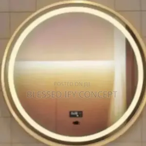 Quality LED Gold Mirror 60 by 60 Size With 3 Lights