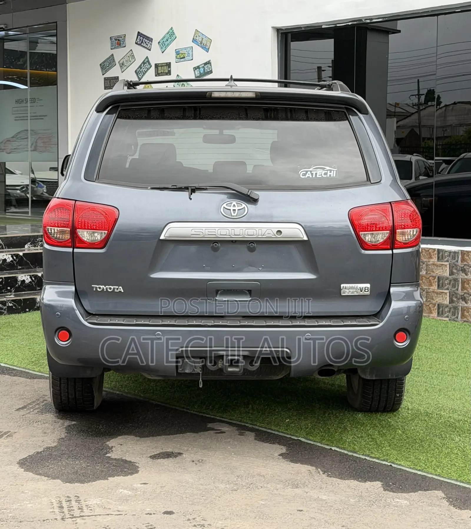 Toyota Sequoia 2013 Blue