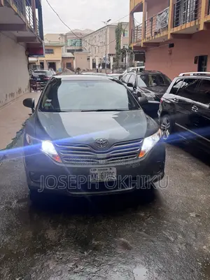 Toyota Venza V6 AWD 2011 Green
