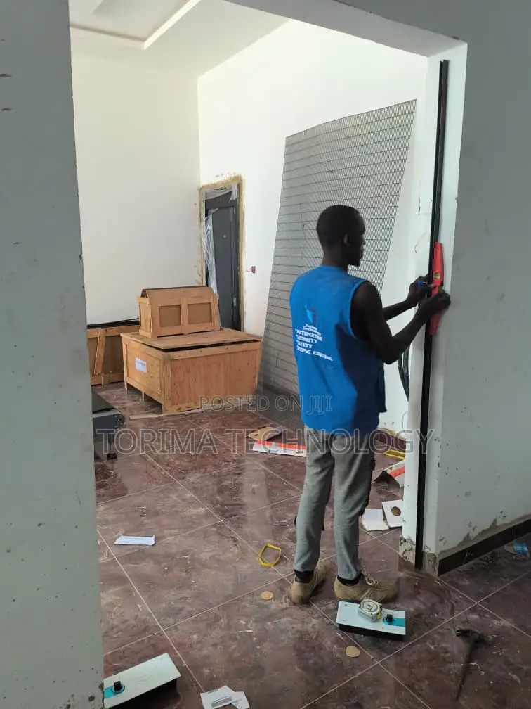 Automatic Sensor Door