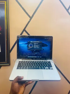 Laptop Apple MacBook Pro 2015 16GB Intel Core i5 SSD 256GB