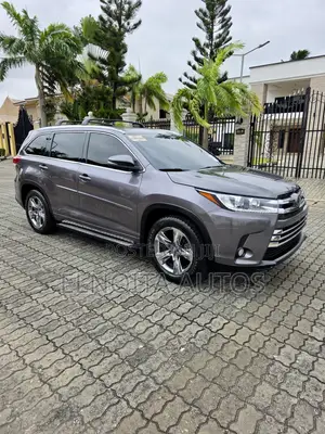 Toyota Highlander Limited Platinum 4x4 V6 (3.5L 6cyl 8A) 2018 Gray