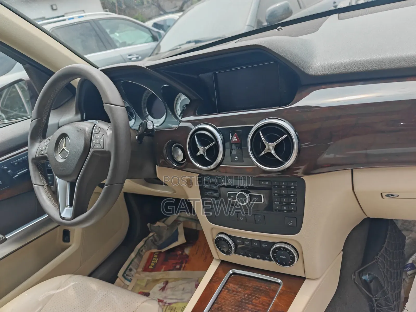 Mercedes-Benz GLK-Class 2015 Brown