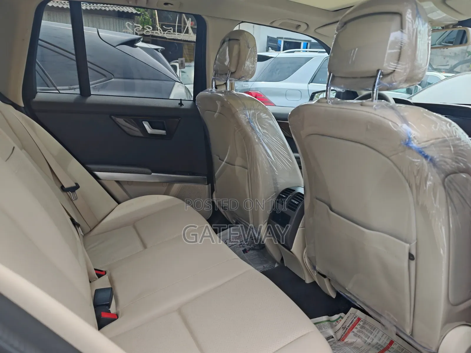 Mercedes-Benz GLK-Class 2015 Brown