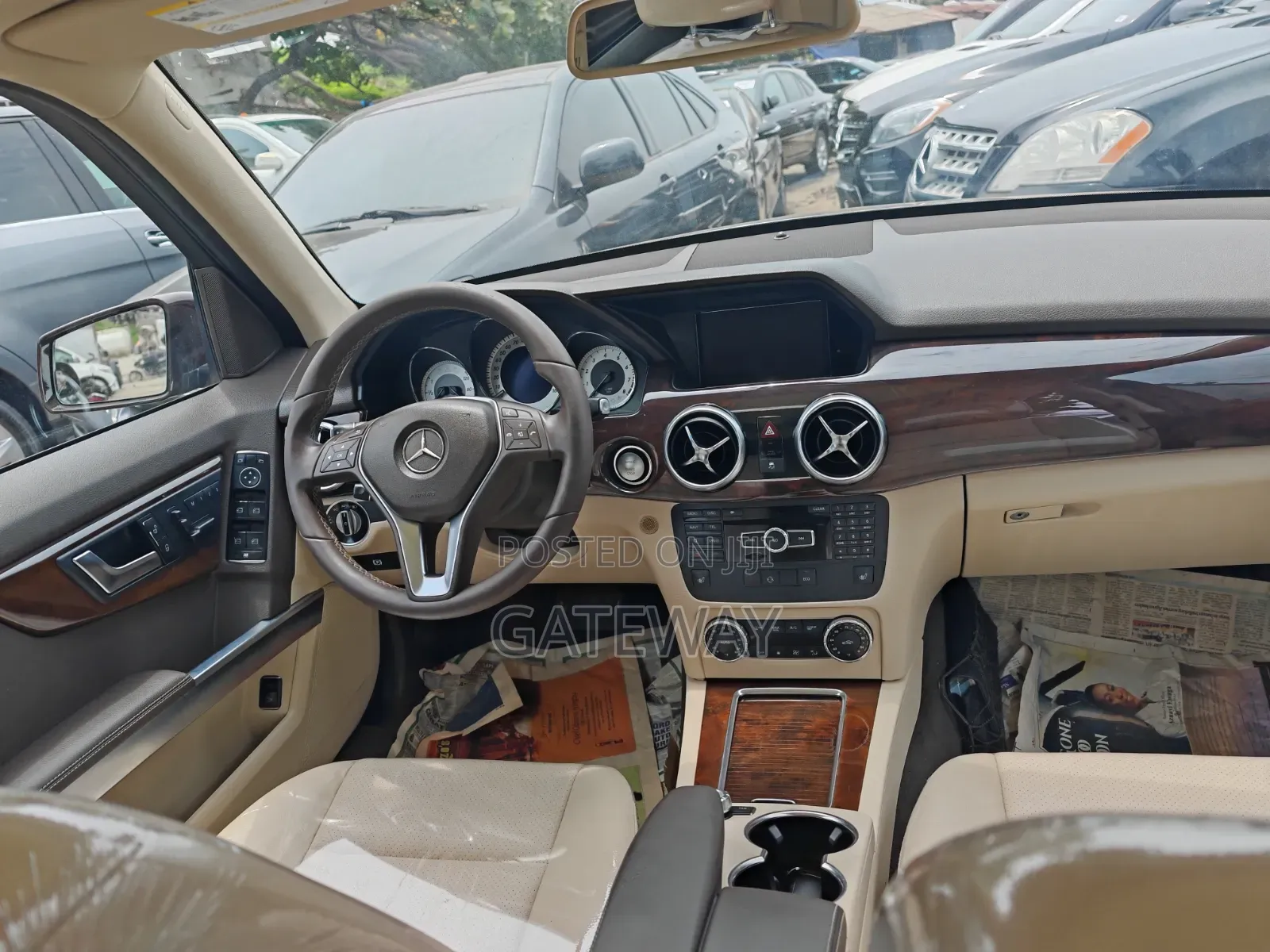 Mercedes-Benz GLK-Class 2015 Brown
