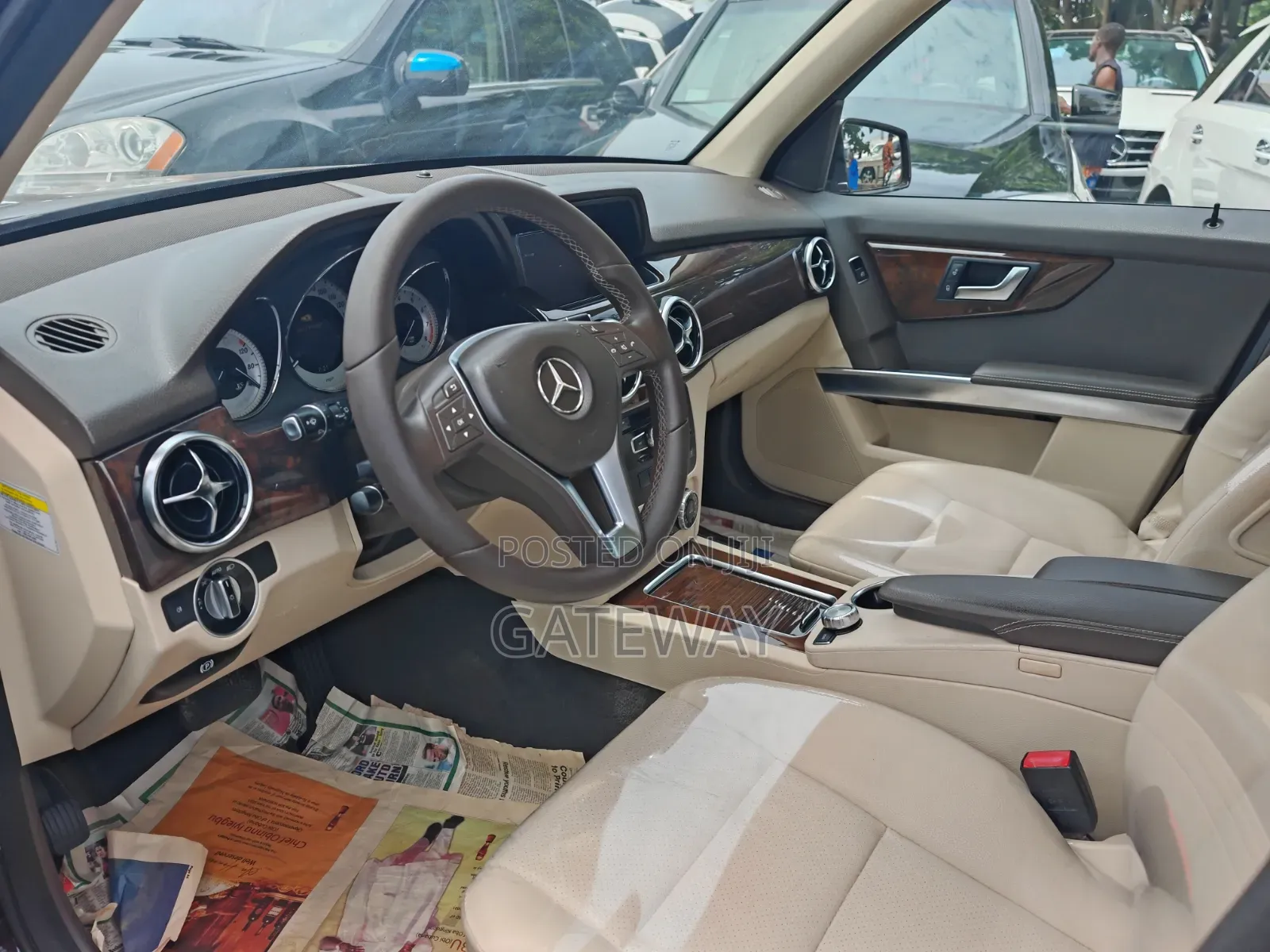 Mercedes-Benz GLK-Class 2015 Brown