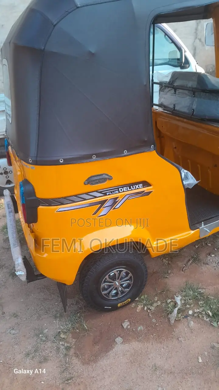 TVS 2021 Yellow