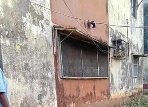 3bdrm Apartment in Abesan Estate for sale