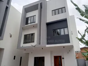 5bdrm Duplex in Alaka Estate for sale