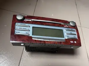 Toyota Camry 2007–2011 Original Factory Radio/Stereo – Used