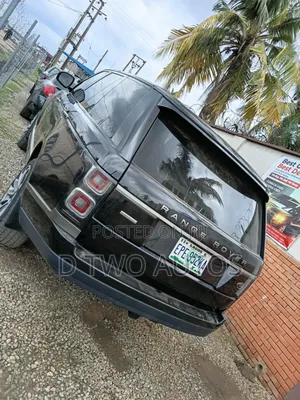 Land Rover Range Rover Vogue 2015 Black