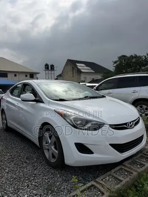 Hyundai Elantra GLS Sedan FWD (1.8L 4cyl 6A) 2013 White