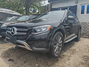 Mercedes-Benz GLC-Class 2017 Black