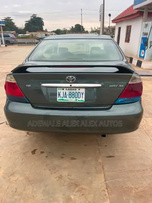 Toyota Camry 2004 Green