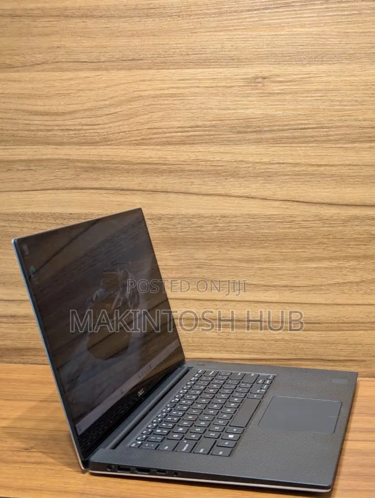 Laptop Dell Precision 5530 32GB Intel Core i7 SSD 512GB