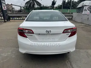 Toyota Camry 2014 White
