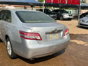 Toyota Camry 2011 Gray
