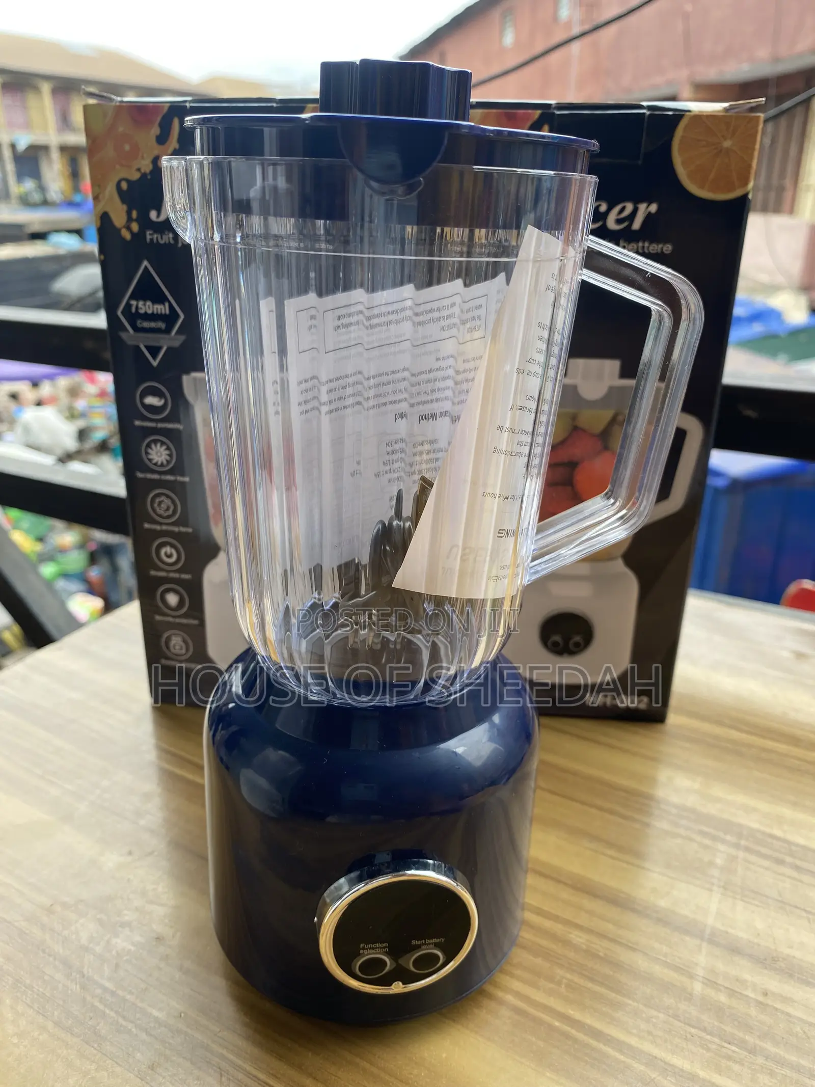Portable Wireless USB Rechargeable Fruit Blender