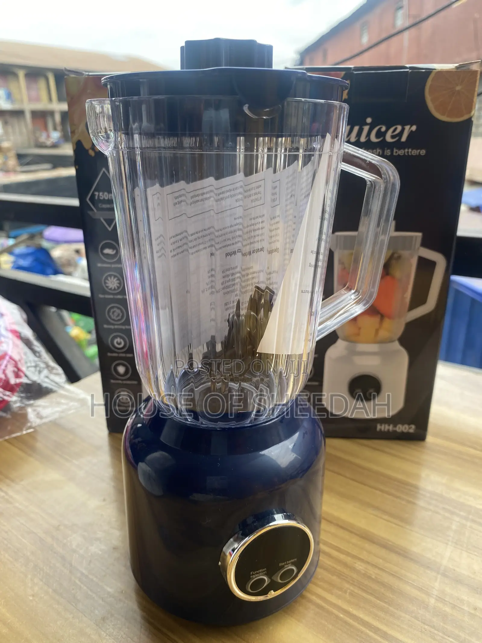 Portable Wireless USB Rechargeable Fruit Blender