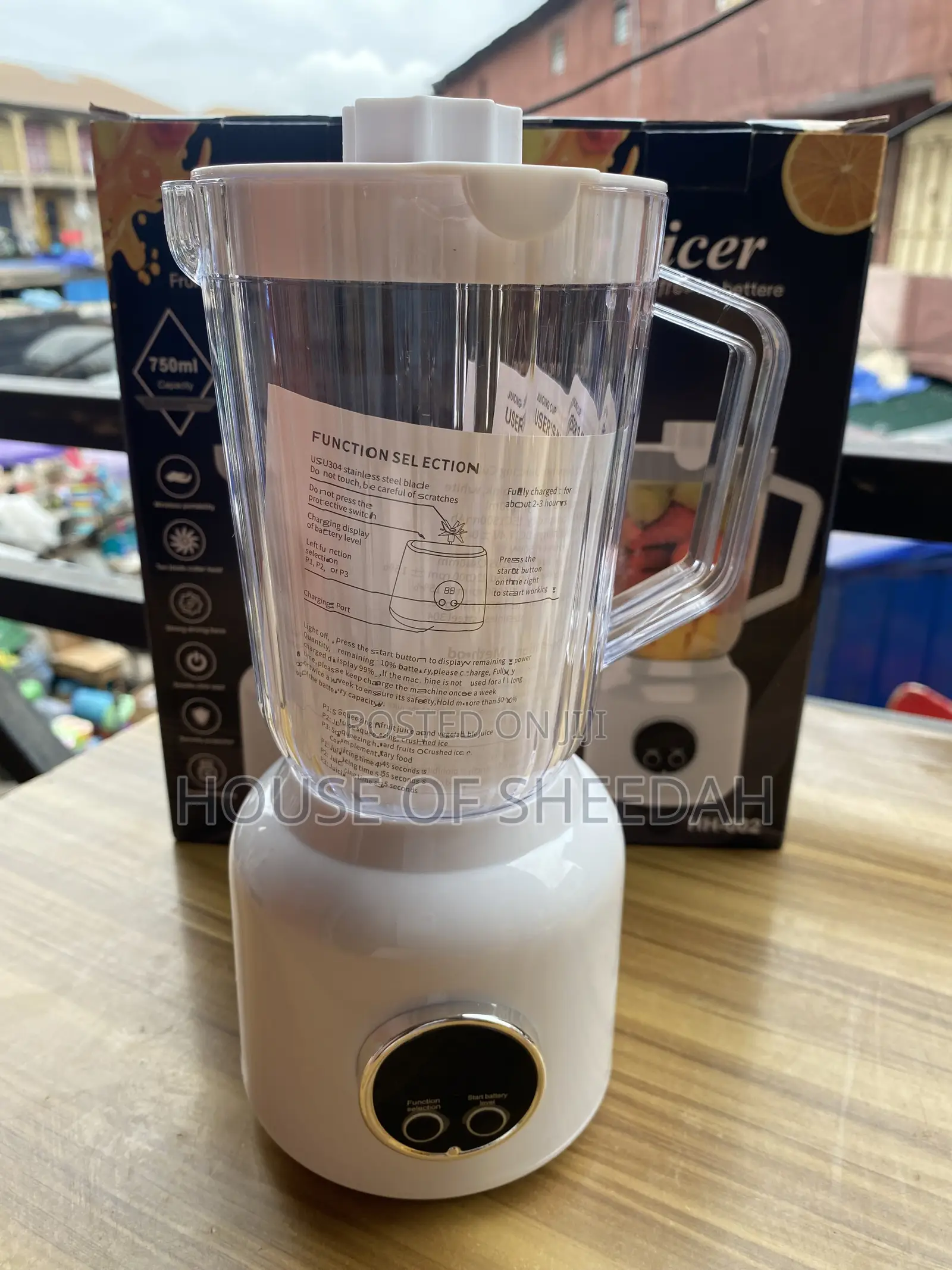 Portable Wireless USB Rechargeable Fruit Blender