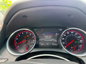 Toyota Camry XSE (2.5L 4cyl 8A) 2019 Silver