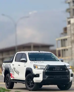 Hilux Available for Hire in Benin