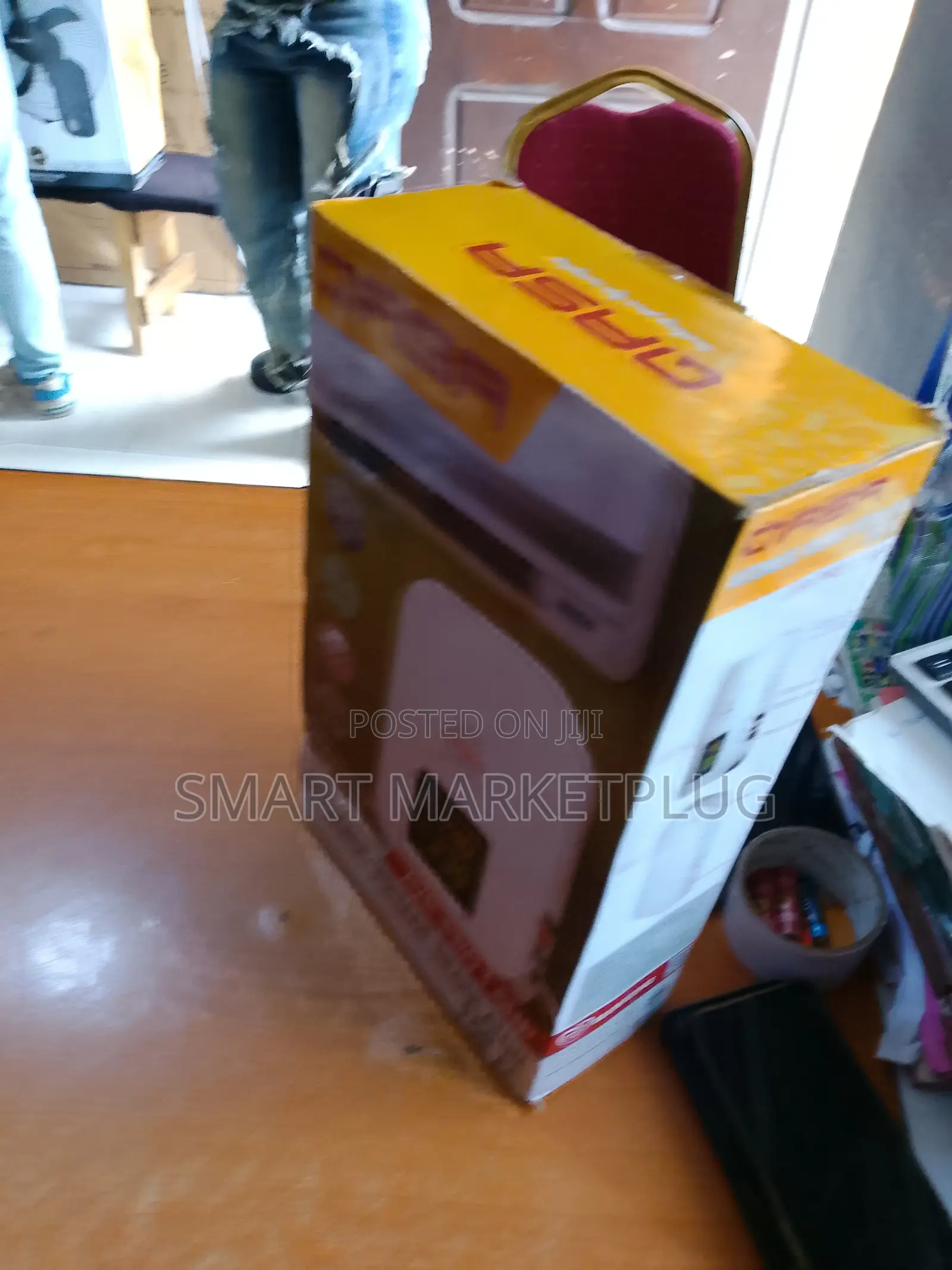 EFFICIENT QASA 1.5HP Premium Automatic Voltage Stabilizer for AC
