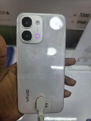 New Vivo Y31d 128 GB Gold