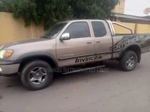 Toyota Tundra Automatic 2003 Beige