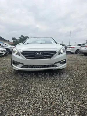 Hyundai Sonata Limited 4dr Sedan (2.4L 4cyl 6A) 2015 White