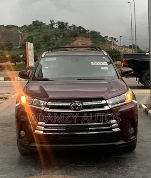 Toyota Highlander 2017 Burgundy